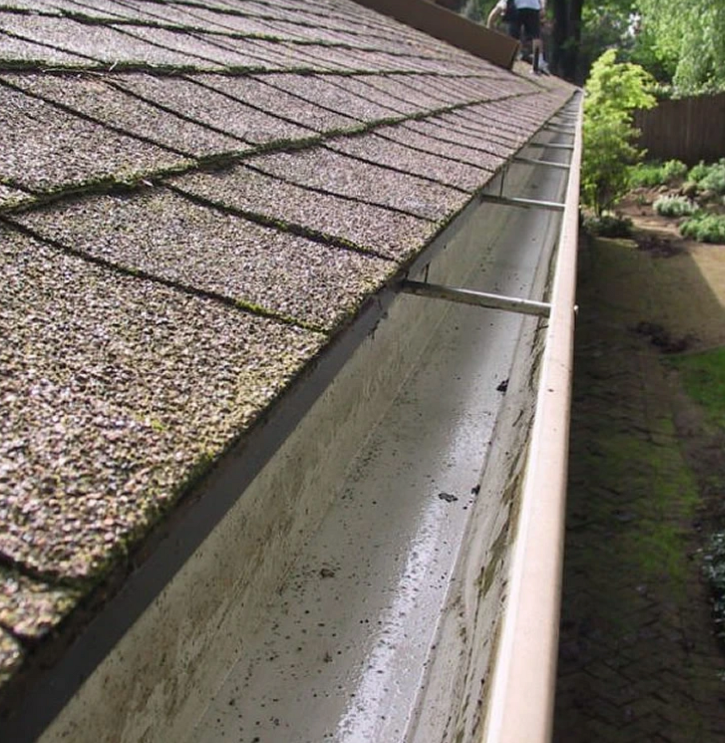 Gutter Cleaning In Santa rosa, California